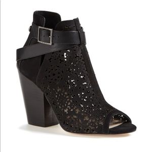 Vince Camuto Maizy bootie Black